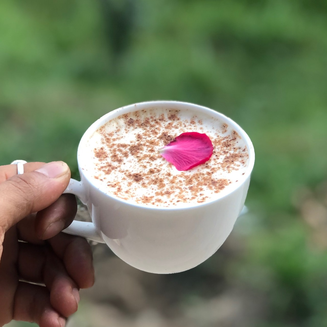 Rose petal cinnamon latte